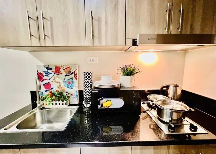 Makati Cbd Apartment