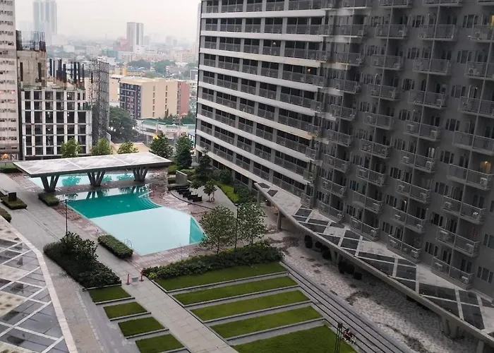 Makati Cbd Apartment